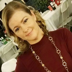 Meet your Posher, Stacey